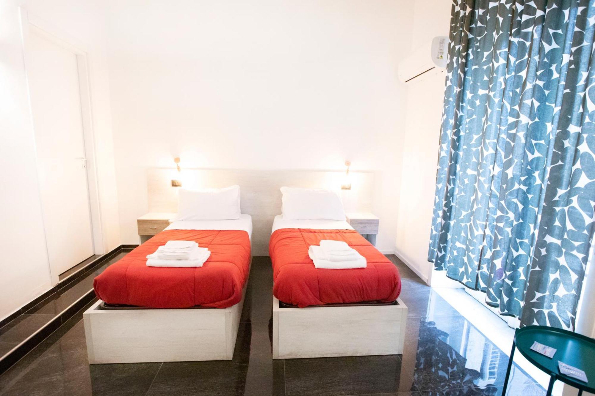 Hall Inn B&B In Chiostro 나폴리 외부 사진