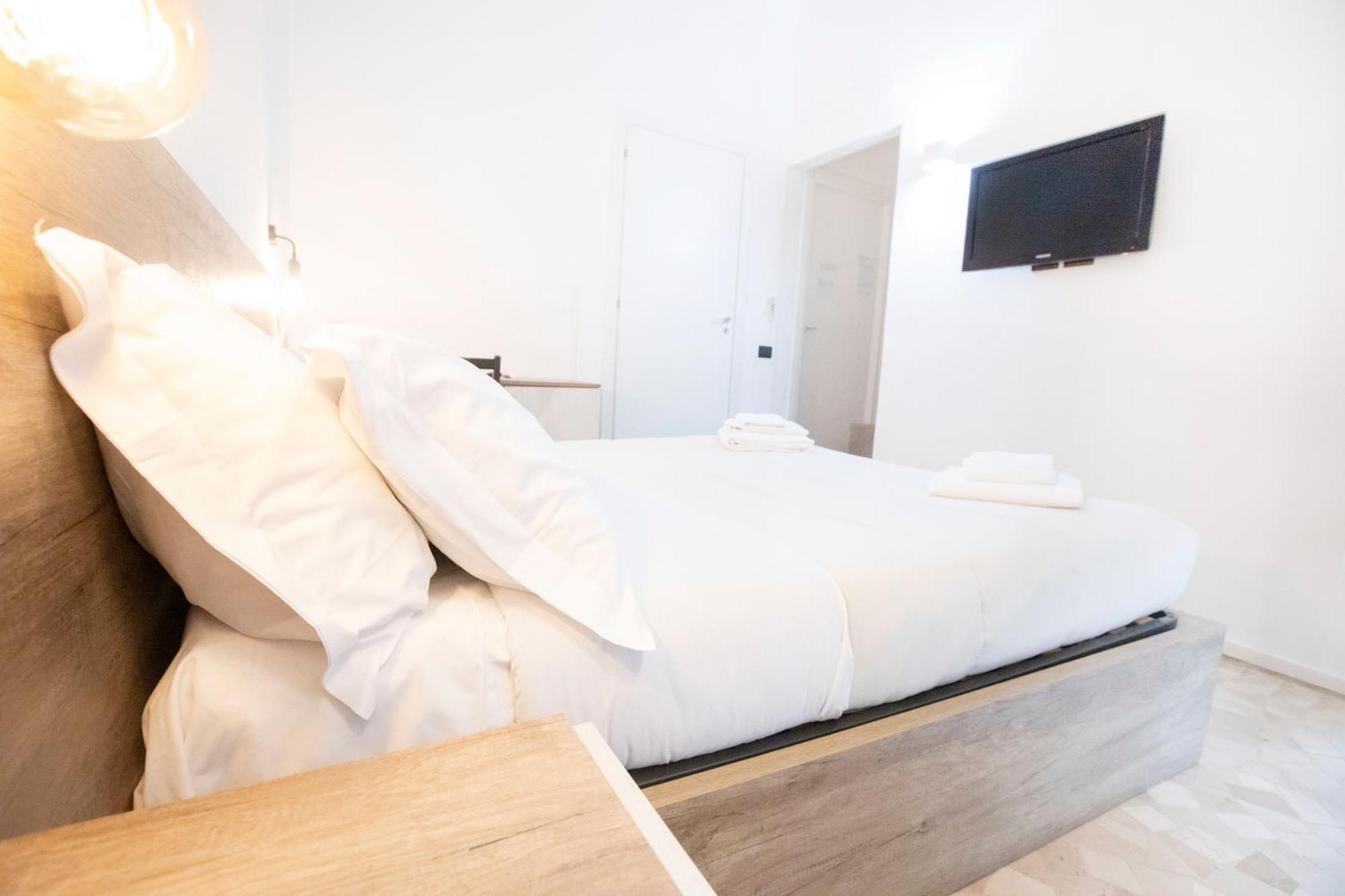 Hall Inn B&B In Chiostro 나폴리 외부 사진